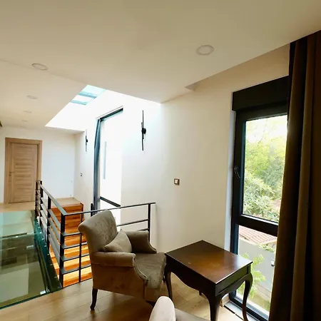 Modern Antalya With Private Pool & Garden -10 Guests *
