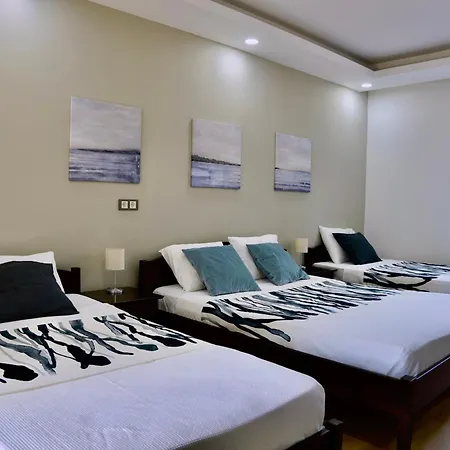 Modern Antalya With Private Pool & Garden -10 Guests فيلة