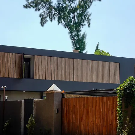 La Serenite Deluxe Villa Yukarikaraman