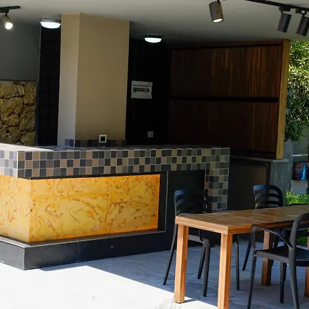 Modern Antalya With Private Pool & Garden -10 Guests فيلة