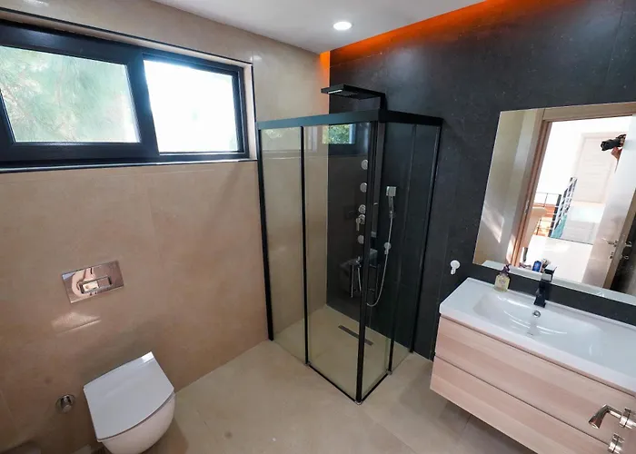 Vila Modern Antalya With Private Pool & Garden -10 Guests Yukarikaraman