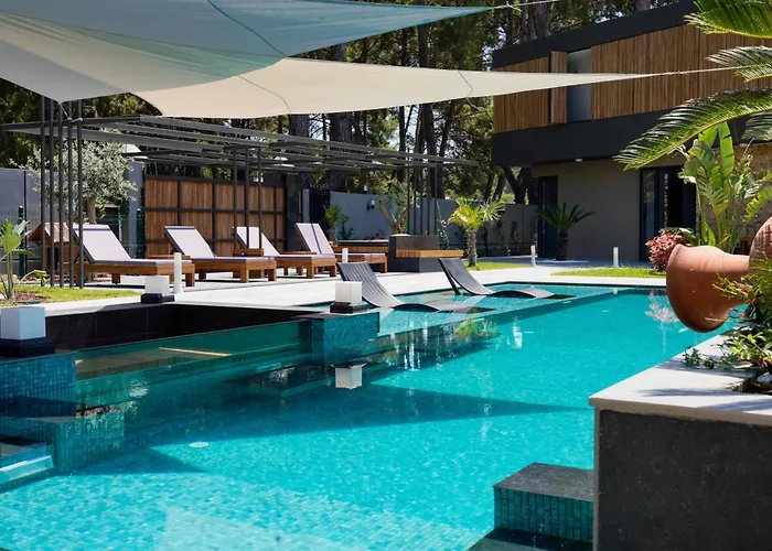 Modern Antalya With Private Pool & Garden -10 Guests *