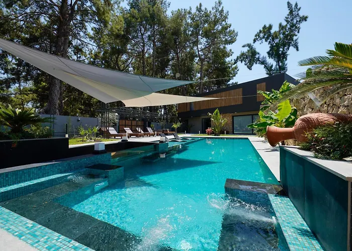 Modern Antalya With Private Pool & Garden -10 Guests Vila