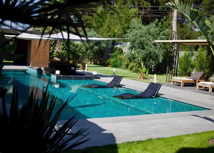 Modern Antalya With Private Pool & Garden -10 Guests Vila