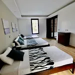 Modern Antalya With Private Pool & Garden -10 Guests וילה *